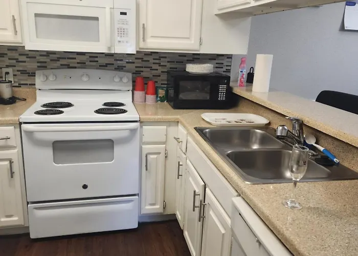 A&T Affordable Living And Service Llc