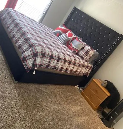 A&T Affordable Living And Service Llc