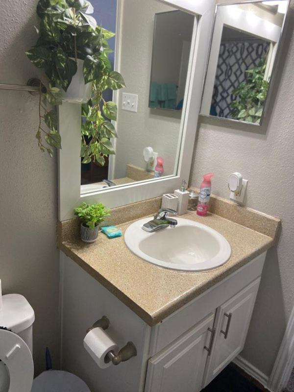 Apartment A&t Affordable Living And Service Llc