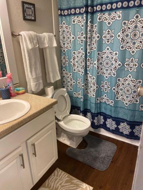 Apartment A&t Affordable Living And Service Llc *