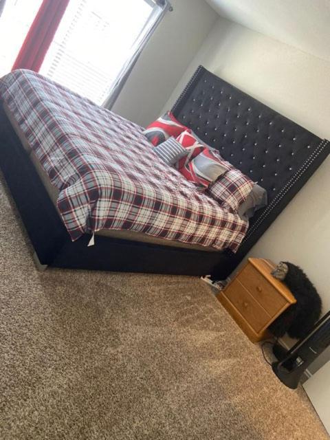 A&t Affordable Living And Service Llc * Houston